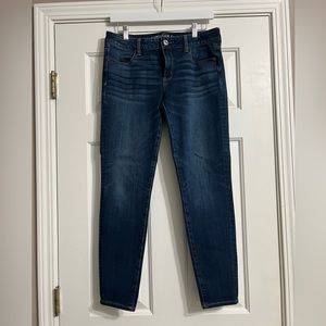 American eagle, barely worn size 10, jeggings